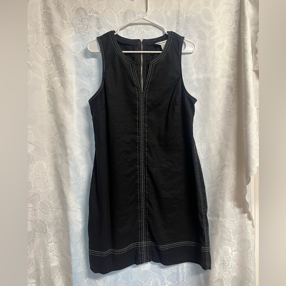 Tommy Bahama Black Sleeveless Shift Dress with White Topstitching